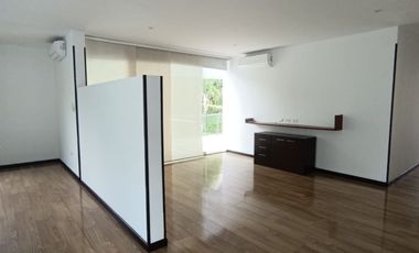 VENDO HERMOSA CASA CONJUNTO CALATRVA