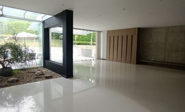 VENDO HERMOSA CASA CONJUNTO CALATRVA