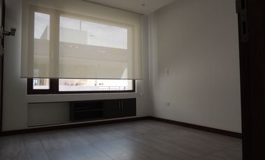 Venta de Departamento con 3 Habitaciones en Cumbayá