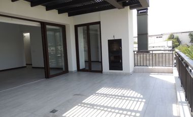 Venta de Departamento con 3 Habitaciones en Cumbayá