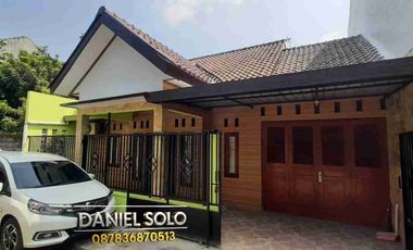 Disewakan dikontrakan rumah jaten karanganyar solo