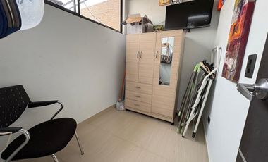 VENDO CASA CHIA AVENIDA CHILACOS