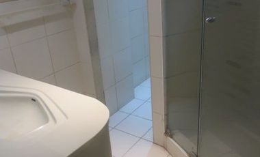 DPTO TRIPLEX EN SAN BORJA  DE 3 HABIT, 4 BAÑOS, JARDIN $ 360,000