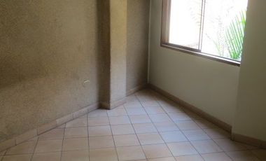 DPTO TRIPLEX EN SAN BORJA  DE 3 HABIT, 4 BAÑOS, JARDIN $ 360,000