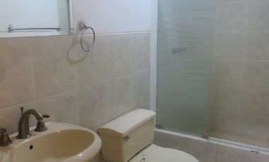 DPTO TRIPLEX EN SAN BORJA  DE 3 HABIT, 4 BAÑOS, JARDIN $ 360,000