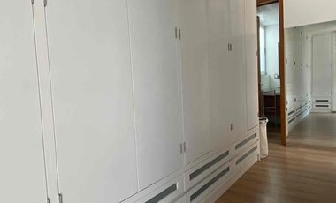 Casa amueblada con recámara en planta baja