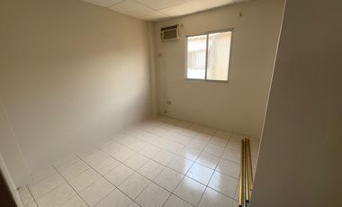 URBANIZZACION GRAN VITTORIA ETAPA ROSETTA VIA SALITRE ALQUILO PRECIOSA VILLA TOTALMENTE REMODELADA, DOS DORMITORIOS, EXCELENTES ACABADOS