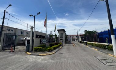 URBANIZZACION GRAN VITTORIA ETAPA ROSETTA VIA SALITRE ALQUILO PRECIOSA VILLA TOTALMENTE REMODELADA, DOS DORMITORIOS, EXCELENTES ACABADOS