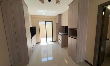 URBANIZZACION GRAN VITTORIA ETAPA ROSETTA VIA SALITRE ALQUILO PRECIOSA VILLA TOTALMENTE REMODELADA, DOS DORMITORIOS, EXCELENTES ACABADOS