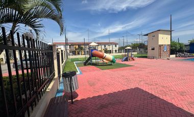 URBANIZZACION GRAN VITTORIA ETAPA ROSETTA VIA SALITRE ALQUILO PRECIOSA VILLA TOTALMENTE REMODELADA, DOS DORMITORIOS, EXCELENTES ACABADOS