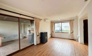 Casa En Arriendo En Condominio Peumayen
