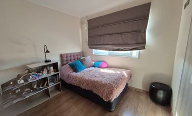 Se arrienda excelente casa en Condominio Estancia Las Rastras