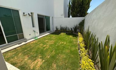 CASA EN RENTA CLUSTER 888 LOMAS DE ANGELOPOLIS I PUEBLA