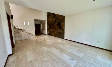 CASA EN RENTA CLUSTER 888 LOMAS DE ANGELOPOLIS I PUEBLA