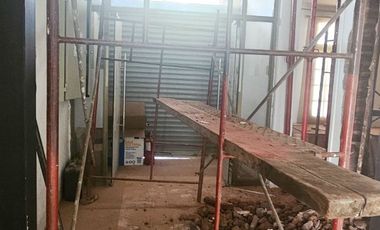 Amplia Planta libre Local Comercial arriendo en Providencia