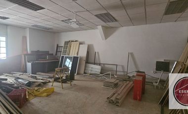 Amplia Planta libre Local Comercial arriendo en Providencia