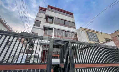 Vendo Dpto en Calle El Barón, Surco