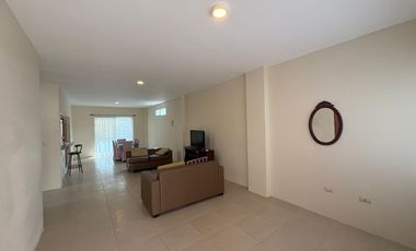 SE VENDE CASA 3 PISOS URBNAIZACION ACAPULCO CON SALIDA AL MAR Y SEGURIDAD