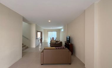 SE VENDE CASA 3 PISOS URBNAIZACION ACAPULCO CON SALIDA AL MAR Y SEGURIDAD