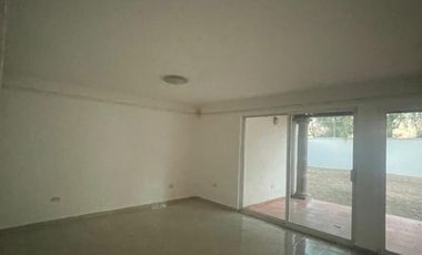 CASA EN RENTA EN VALLE DEL CAMPANARIO