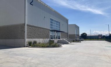 Centro de negocios Toluca con 4 modulos de 800m²