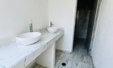 CASA EN VENTA, CON ALBERCA, YAUTEPEC, MORELOS
