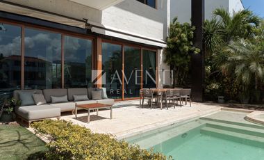 Casa en Venta, Los Canales, Puerto Cancún