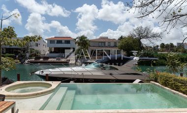 Casa en Venta, Los Canales, Puerto Cancún