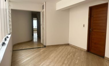 PENTHOUSE DE LUJO 1,156M2 - 6 ESTAC. ASCENSOR DIRECTO - PISCINA