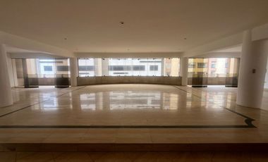 PENTHOUSE DE LUJO 1,156M2 - 6 ESTAC. ASCENSOR DIRECTO - PISCINA
