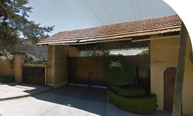 Amplia casa de 300 m2 en remate bancario en exclusiva zona en Contadero, Cuajimalpa cerca de Centro Santa Fe y Hospital ABC de Santa FE,  CDMX