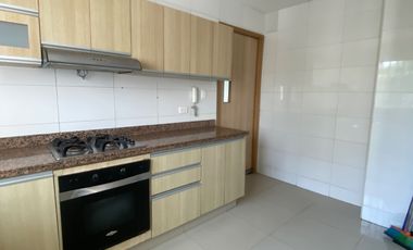 VENDO APARTAMENTO EN LA CAMPIÑA