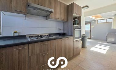 SE VENDE CASA - CONDOMINIO BOSQUE REAL CURAUMA