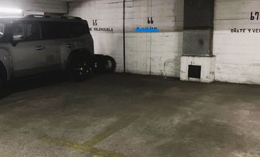 SE VENDE ESTACIONAMIENTO SANTIAGO CENTRO