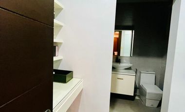 FOR RENT – FULLY FURNISHED HOUSE WITH SWIMMING POOL-Available in July!