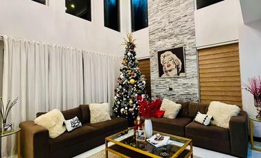 FOR RENT – FULLY FURNISHED HOUSE WITH SWIMMING POOL-Available in July!