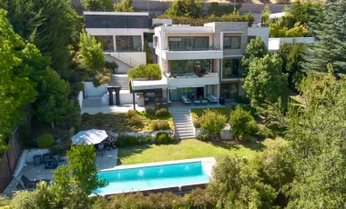 Exclusividad Y Diseño En 3 Niveles: El Hogar Perfecto