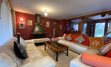 CASA EN VENTA LAGO RAPEL