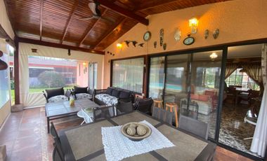 CASA EN VENTA LAGO RAPEL