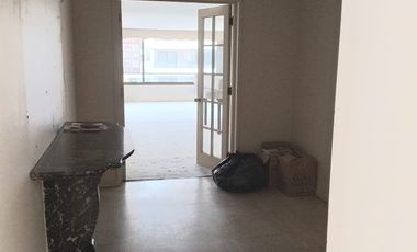 Rebajada!! Mejor Ubicación En Barrio El Golf. Oportunidad!!