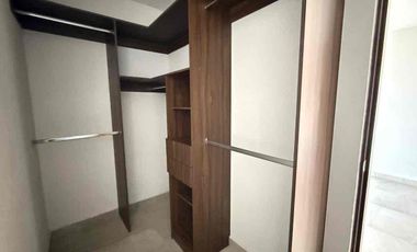 CASA EN VENTA EN JARDINES DEL VALLE