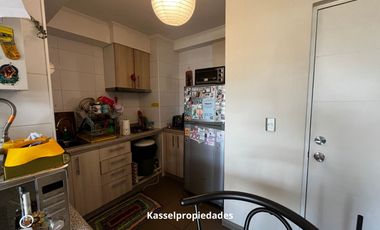 Se vende impecable departamento en Piso 9, Edificio Camilo Henríquez 2222, Concepción