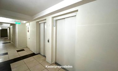 Se vende impecable departamento en Piso 9, Edificio Camilo Henríquez 2222, Concepción