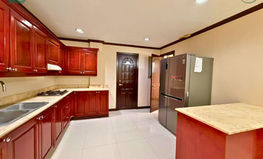 House for rent, 3 Bedrooms, 3 Bathrooms in Saang bato, Angeles City