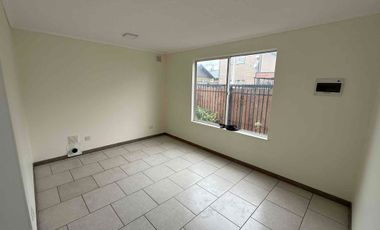 Casa como nueva en Brisas de Labranza II, 3 dormitorios, 2 baños