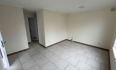 Casa como nueva en Brisas de Labranza II, 3 dormitorios, 2 baños