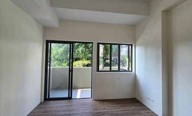 Studio with Balcony for Rent near Ateneo and UP Diliman Capitol Hills Quezon City