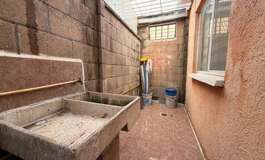 Casa en venta de 3 recámaras en proivada cerrada con alberca | Fracc. Las Garzas