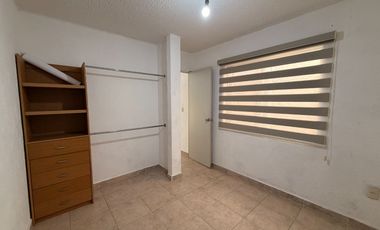 Casa en venta de 3 recámaras en proivada cerrada con alberca | Fracc. Las Garzas