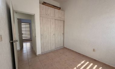 Casa en venta de 3 recámaras en proivada cerrada con alberca | Fracc. Las Garzas